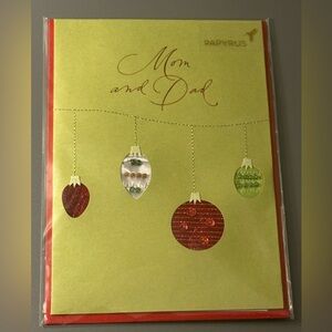 Papyrus Christmas Card to Mom and Dad NEW IN SEALED PACKAGE